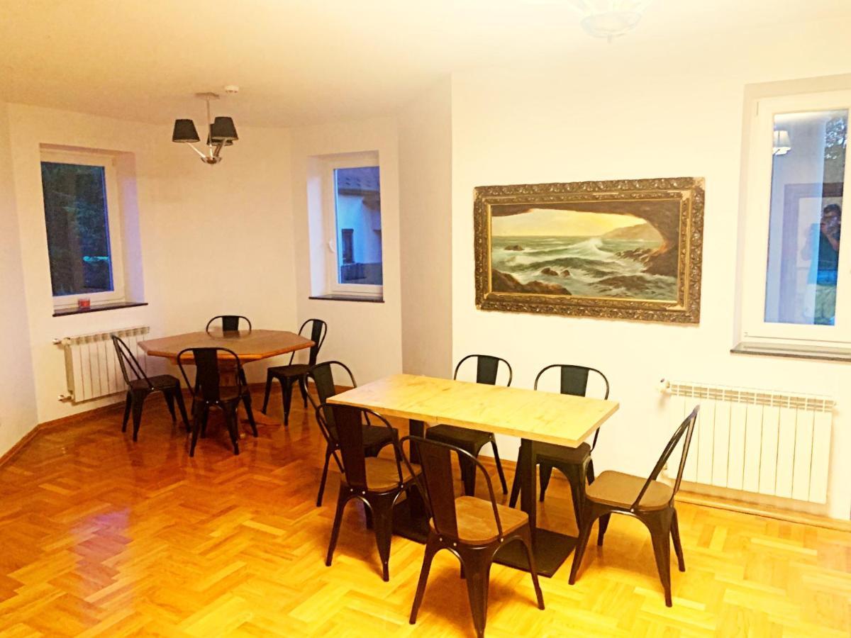 The Castle Suites & Apartment - Free Parking - (Adults Only) Kraków Exteriör bild