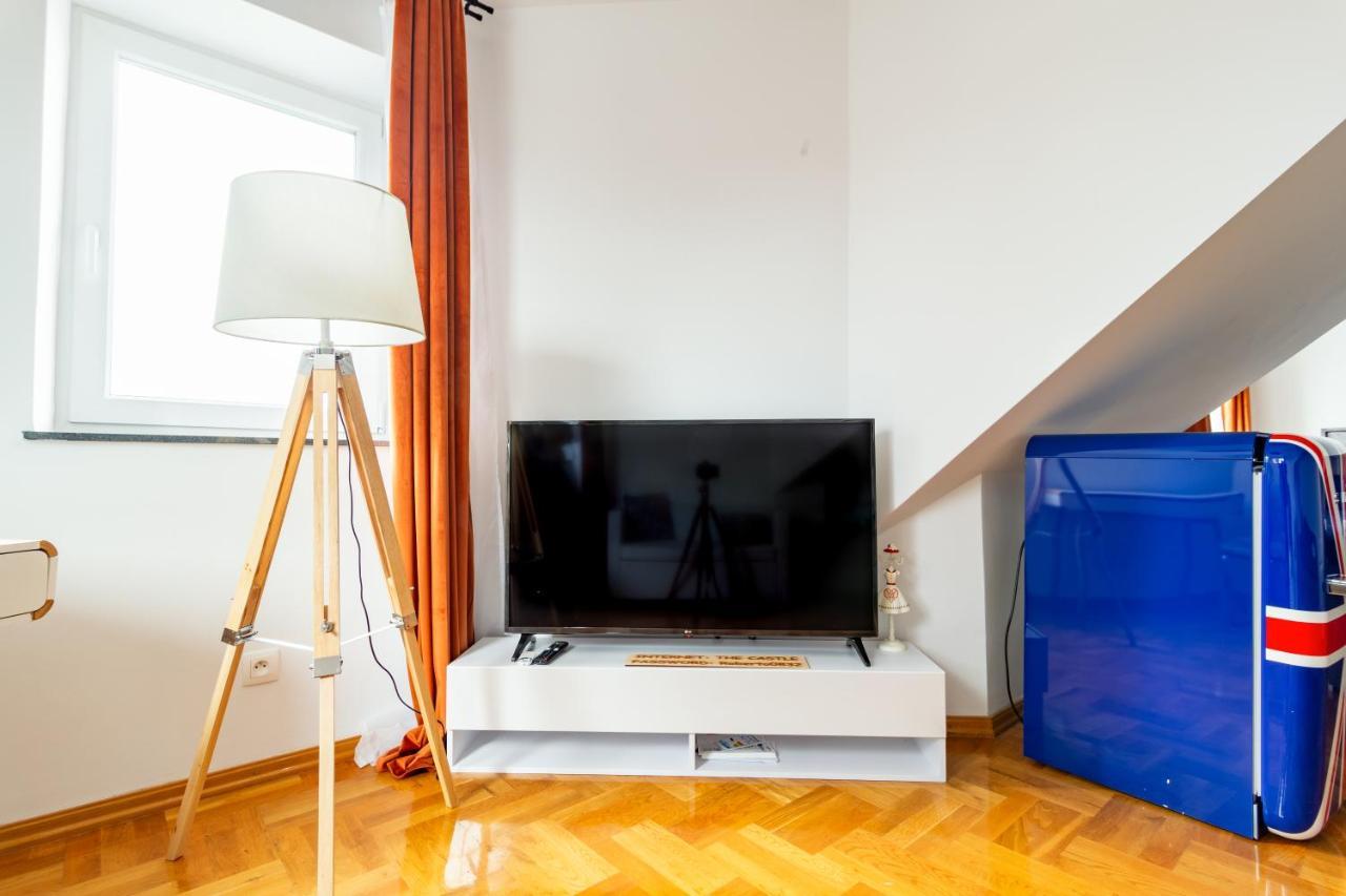 The Castle Suites & Apartment - Free Parking - (Adults Only) Kraków Exteriör bild