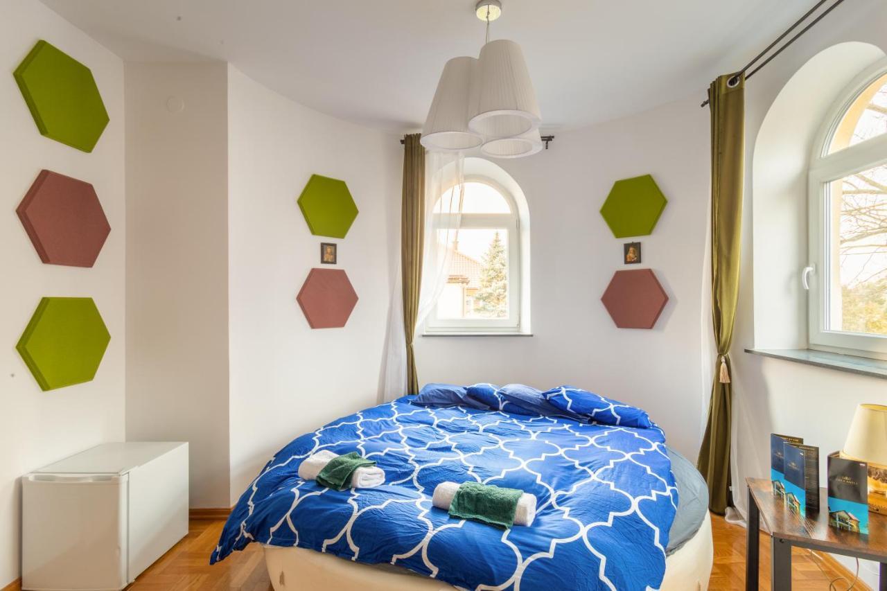 The Castle Suites & Apartment - Free Parking - (Adults Only) Kraków Exteriör bild