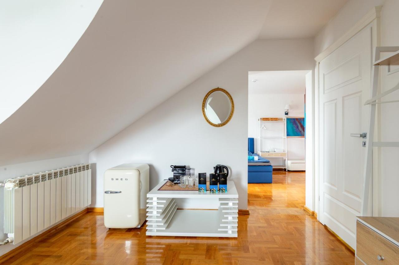 The Castle Suites & Apartment - Free Parking - (Adults Only) Kraków Exteriör bild