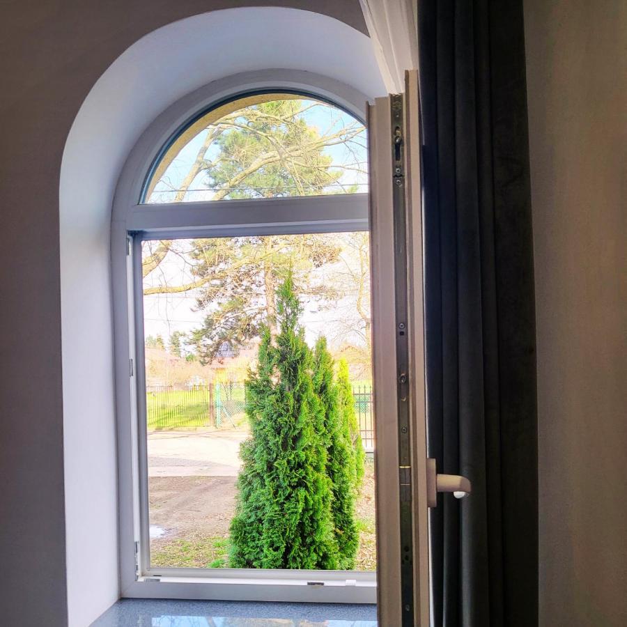The Castle Suites & Apartment - Free Parking - (Adults Only) Kraków Exteriör bild